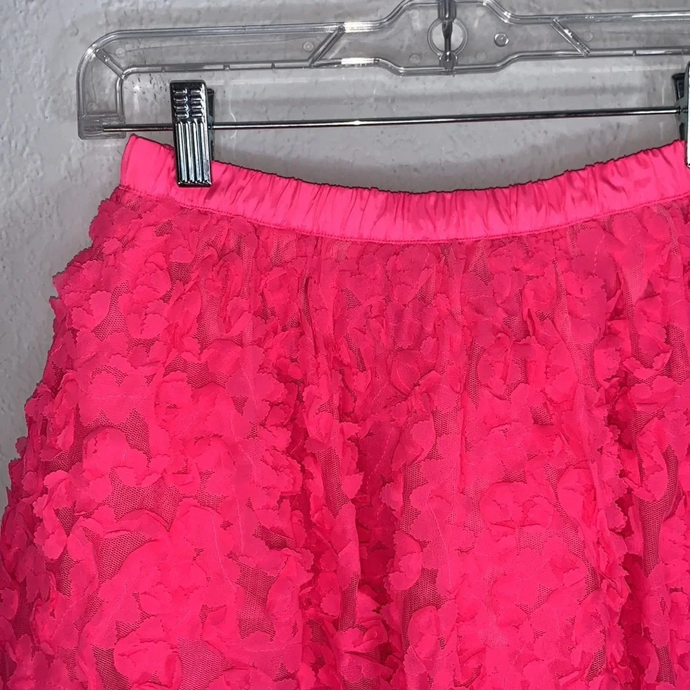 The Children’s Place Neon Berry Flower Skirt Size Large NWT Pink 3D Floral
